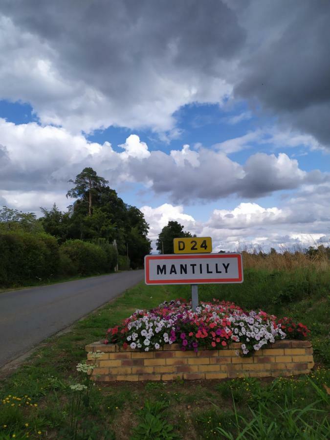 L'Attrape Coeurs Ξενοδοχείο Mantilly Εξωτερικό φωτογραφία